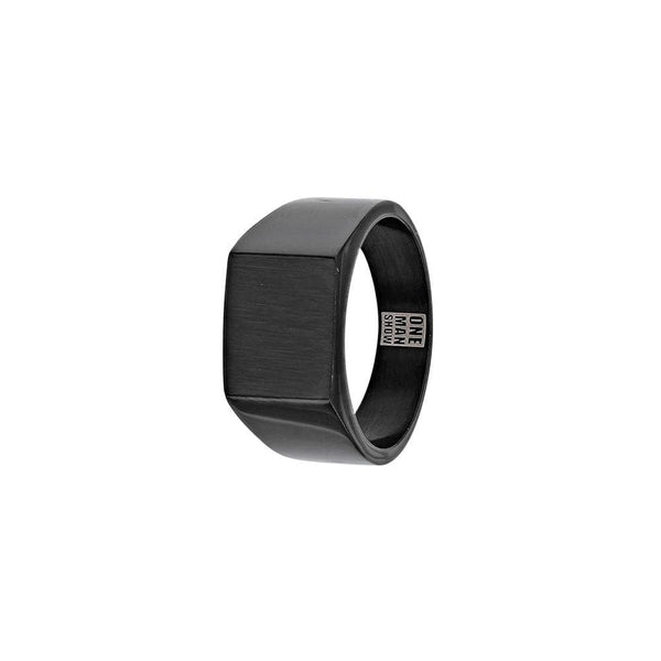 one man show Bague Bague type Chevalière homme carrée en acier noir Bague type Chevalière homme carrée en acier noir - JOYLLIA